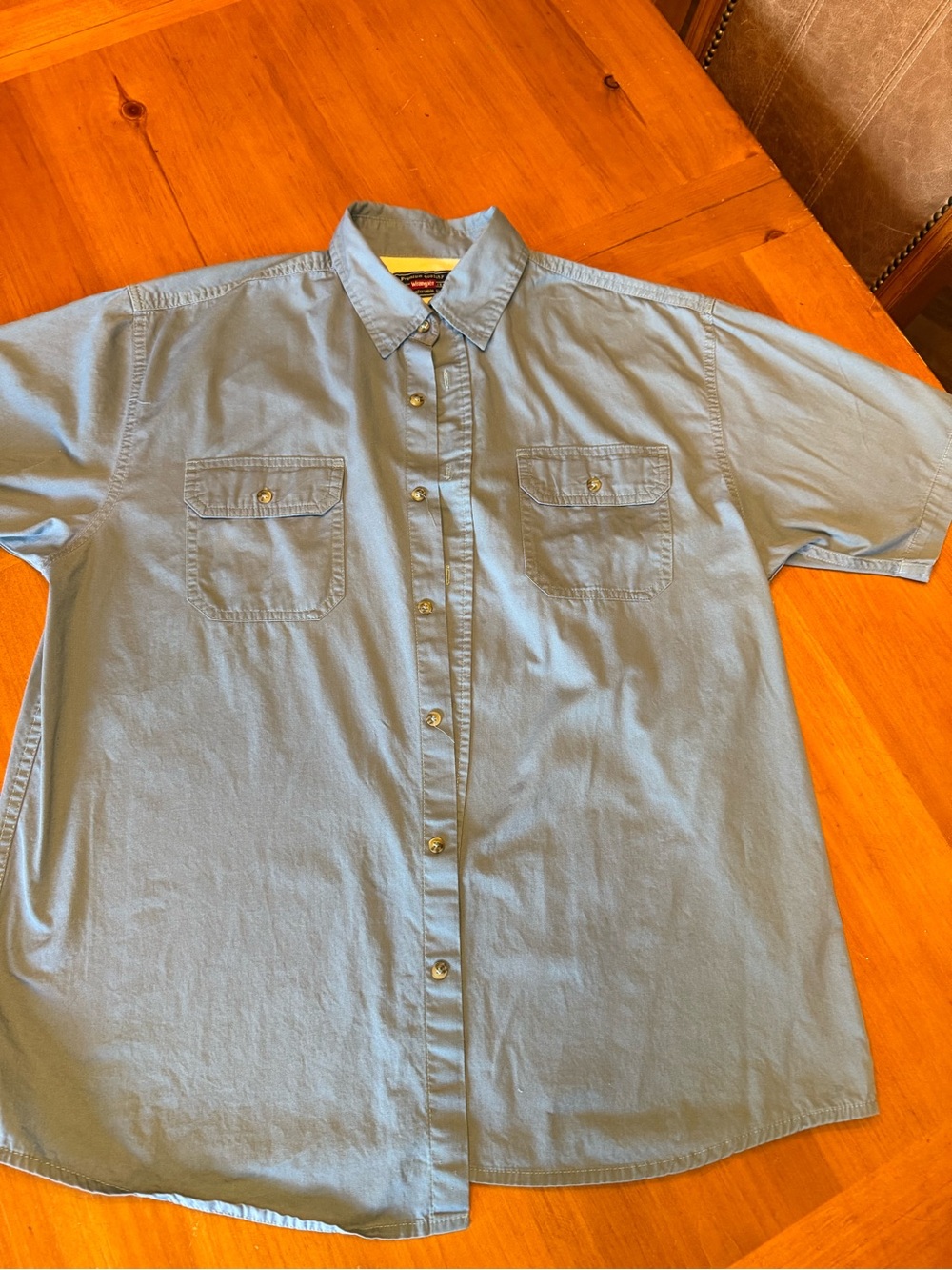 Wrangler Light Blue Short-Sleeve Button-Down Shirt